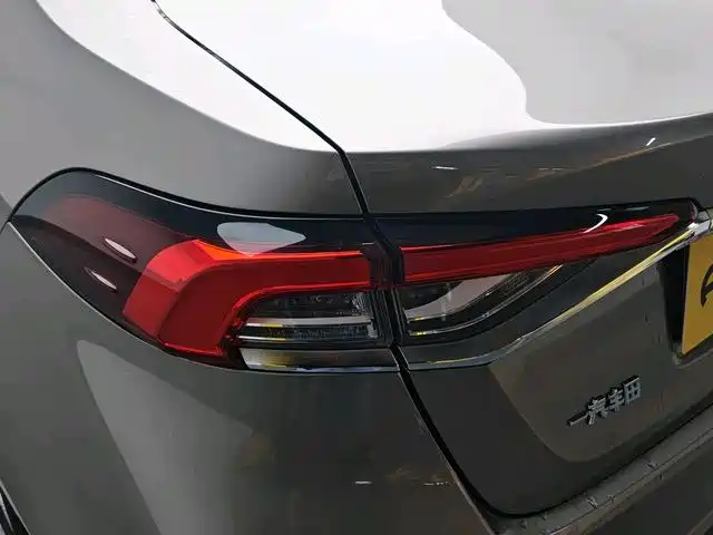 Toyota Corolla 2021 — фото 14