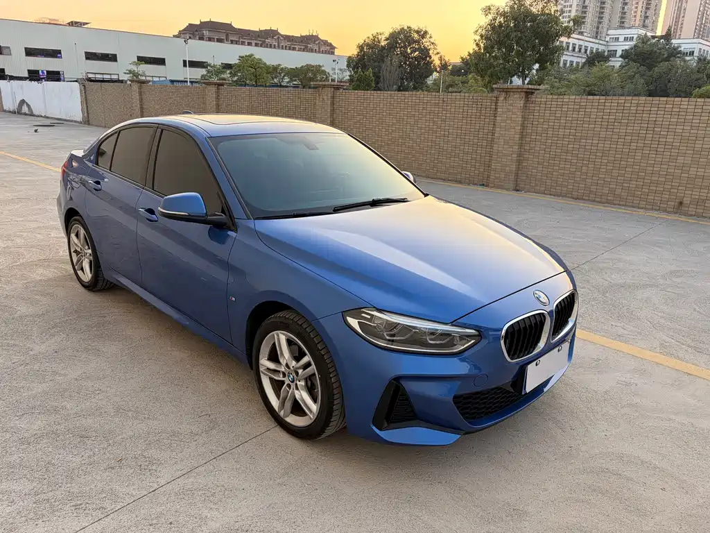 BMW 1 Series 2020 — фото 3