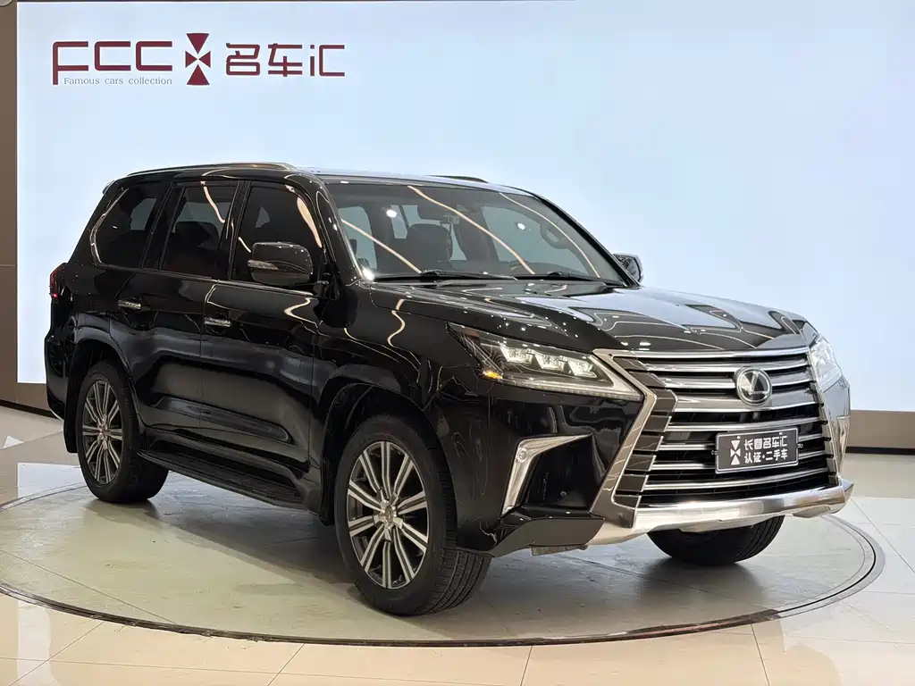 Lexus LX 2017 — фото 3