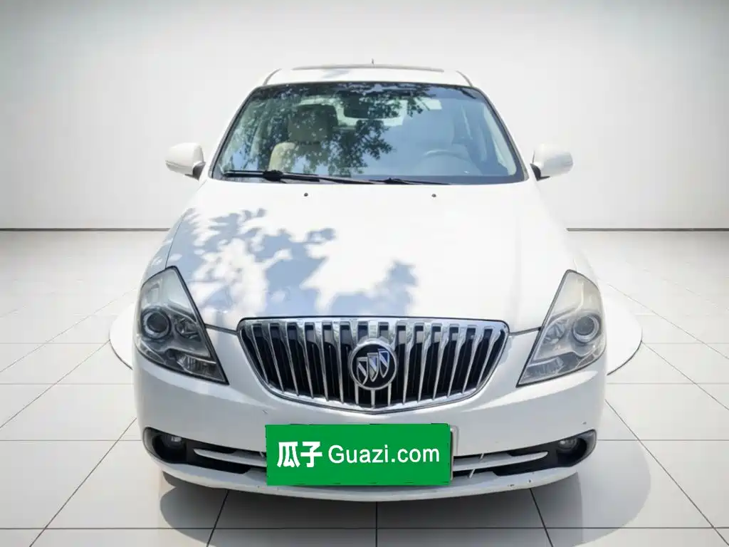 Buick Excelle 2015 — фото 24
