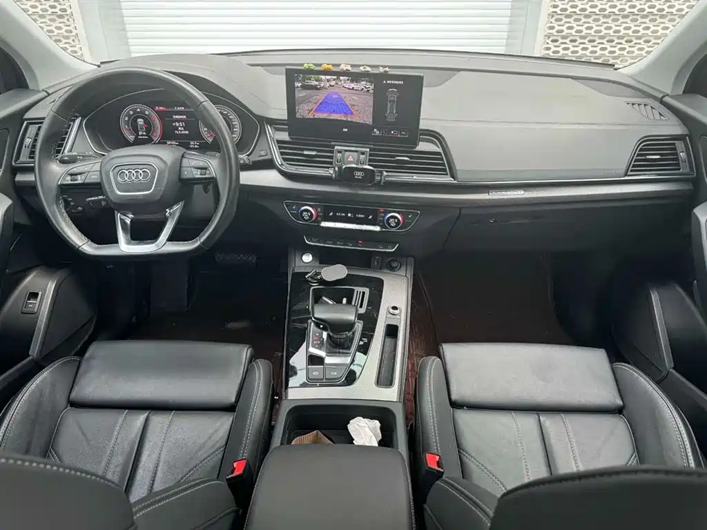 Audi Q5L 2022 — фото 12