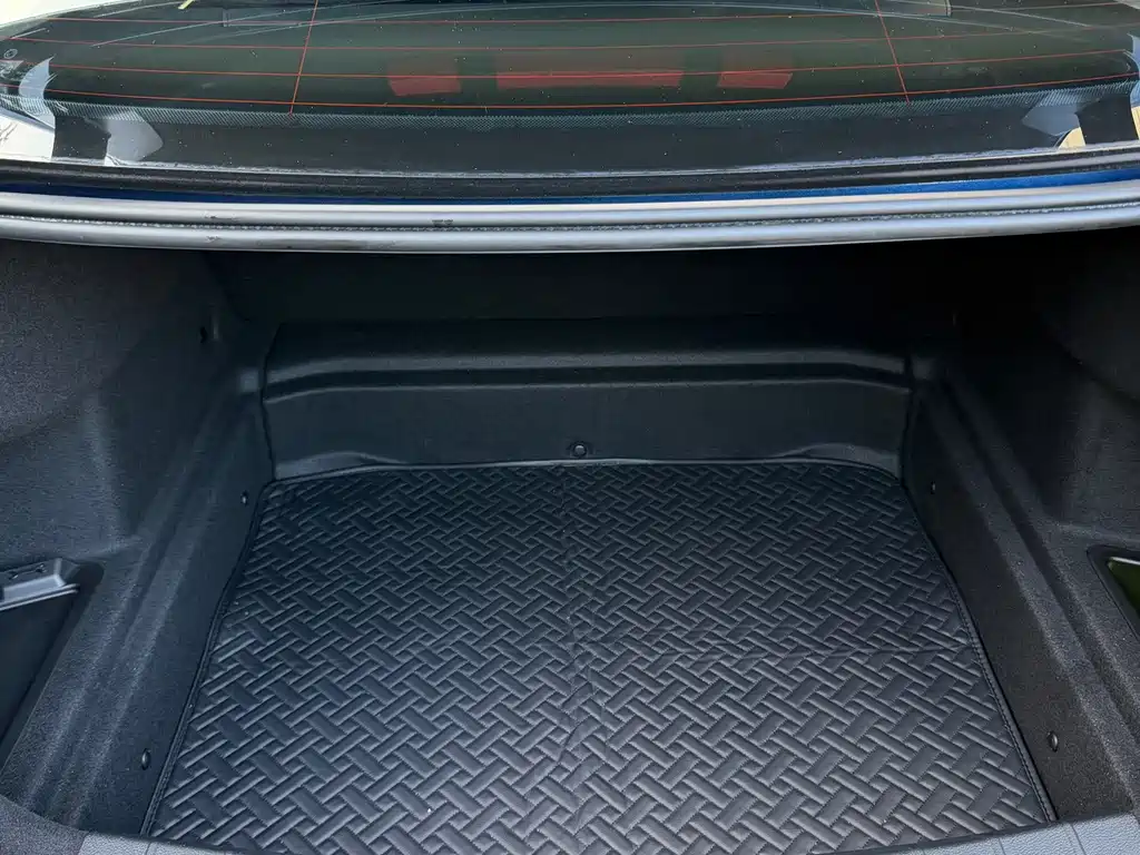 BMW 1 Series 2022 — фото 14