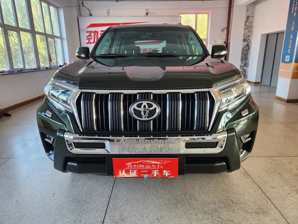 Toyota Prado 2018 — фото 2