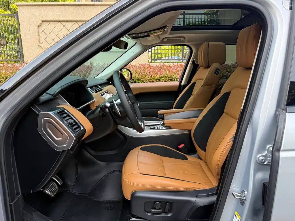Land Rover Sport 2021 — фото 10