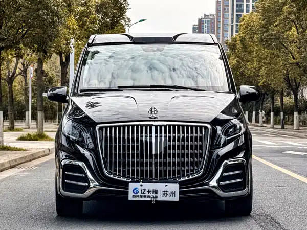 Mercedes-Benz Vito 2023