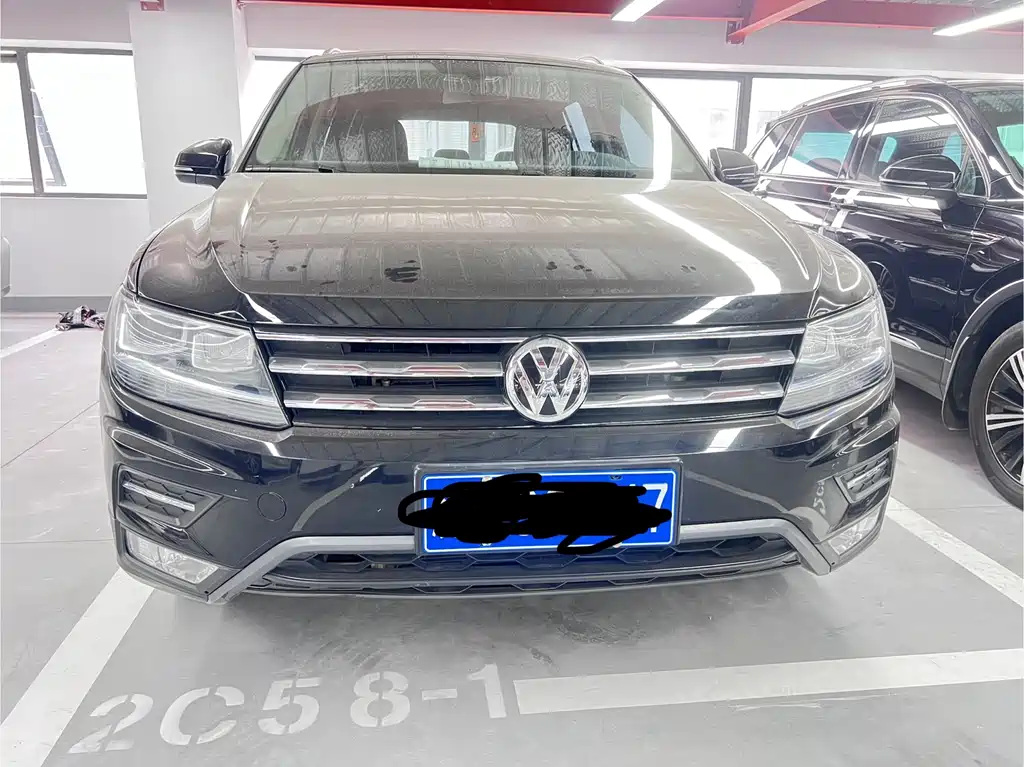Volkswagen Tiguan L 2020 — фото 2