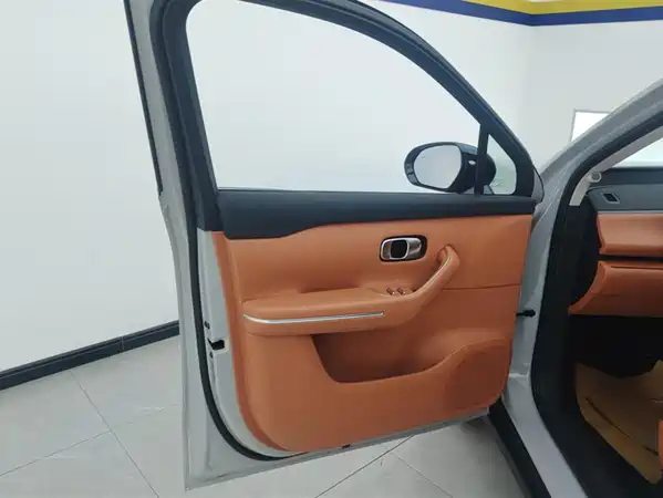 Leapmotor C10 2025
