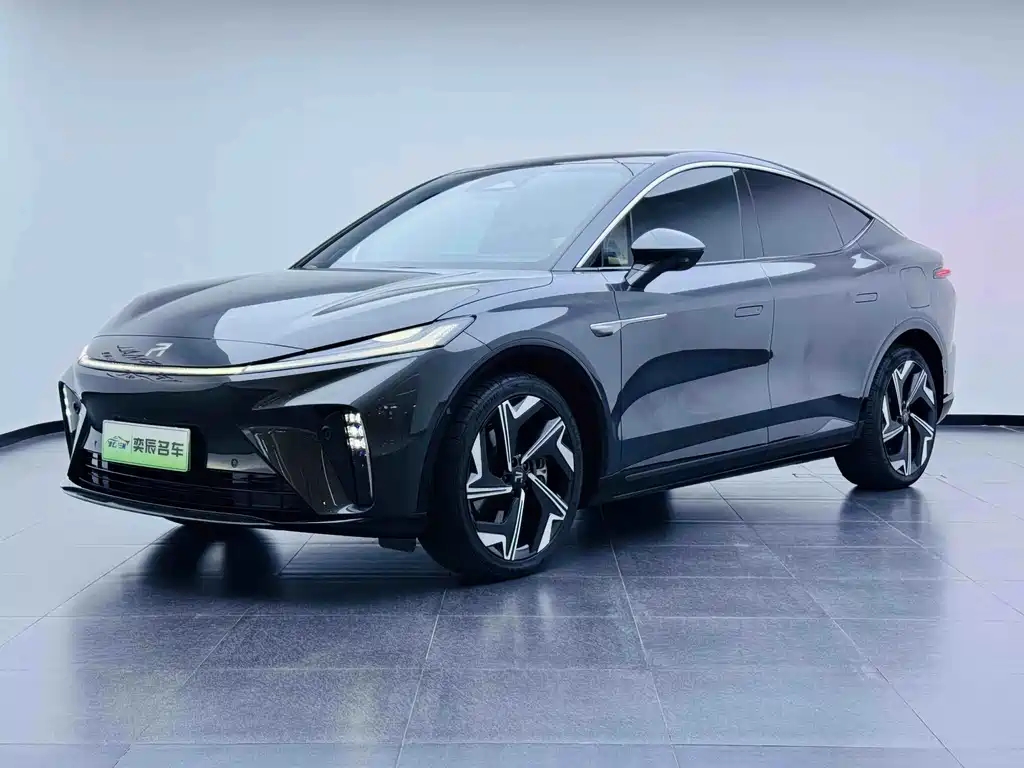 Roewe Feifan R7 2024 — фото 1