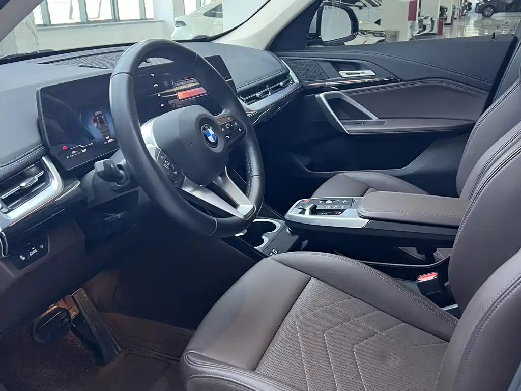 BMW X1 2023 — фото 11