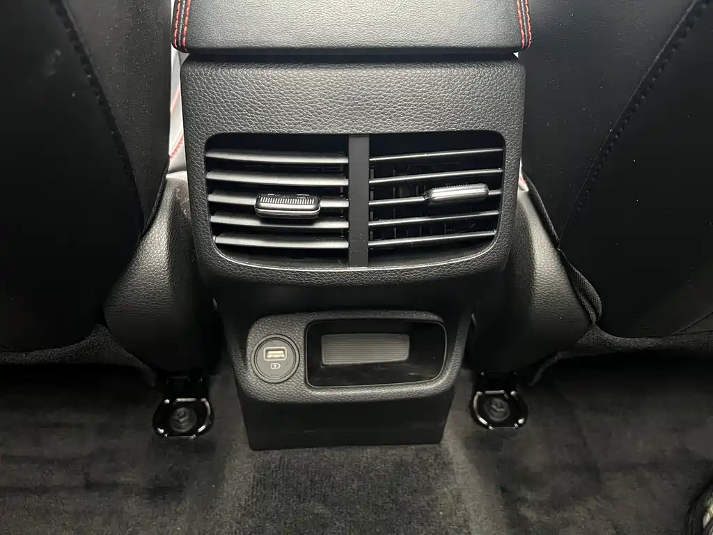 Kia KX3 2021 — фото 13