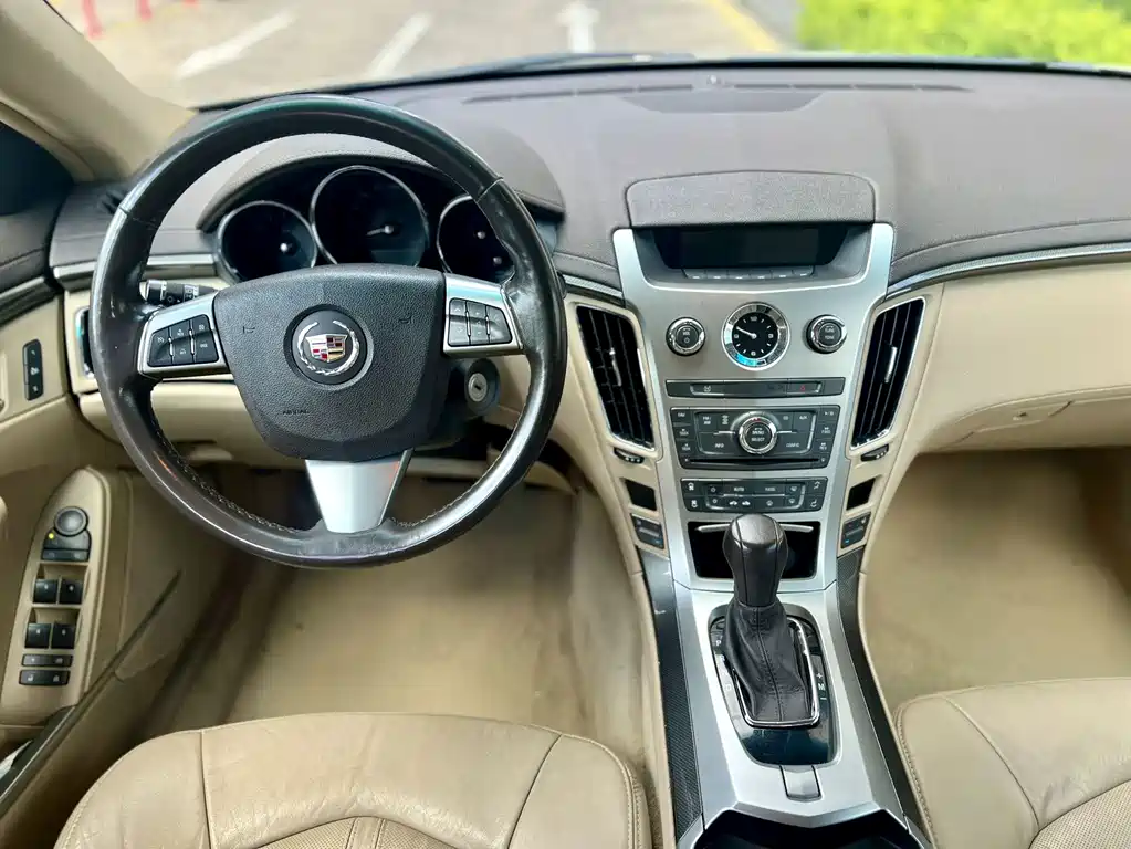 Cadillac CTS 2008 — фото 10