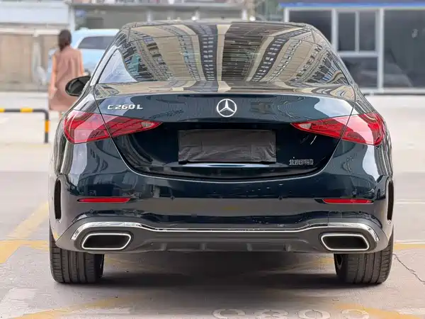 Mercedes-Benz C-Class 2025