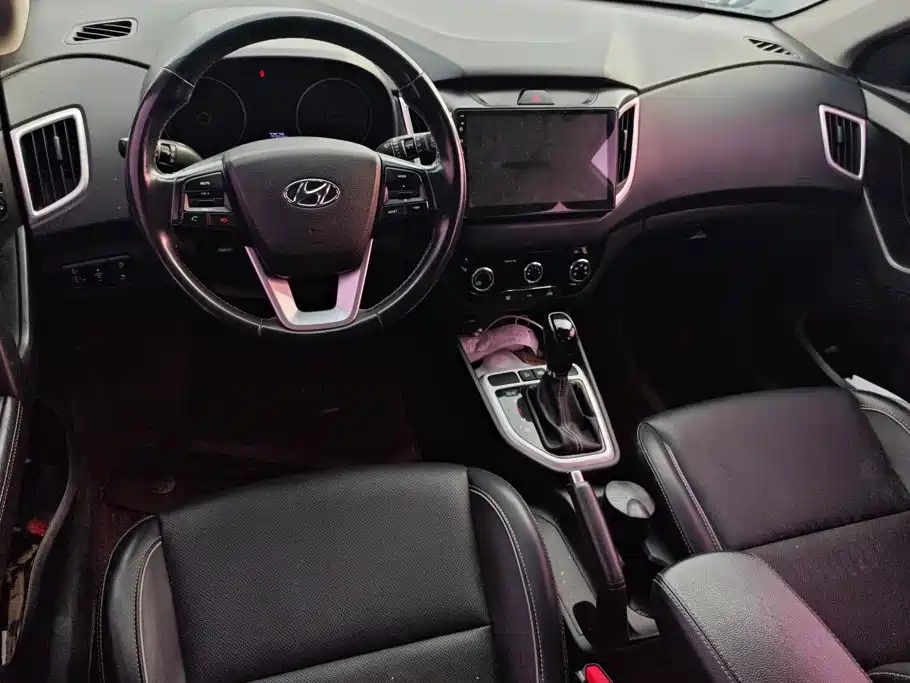 Hyundai ix25 2019 — фото 12