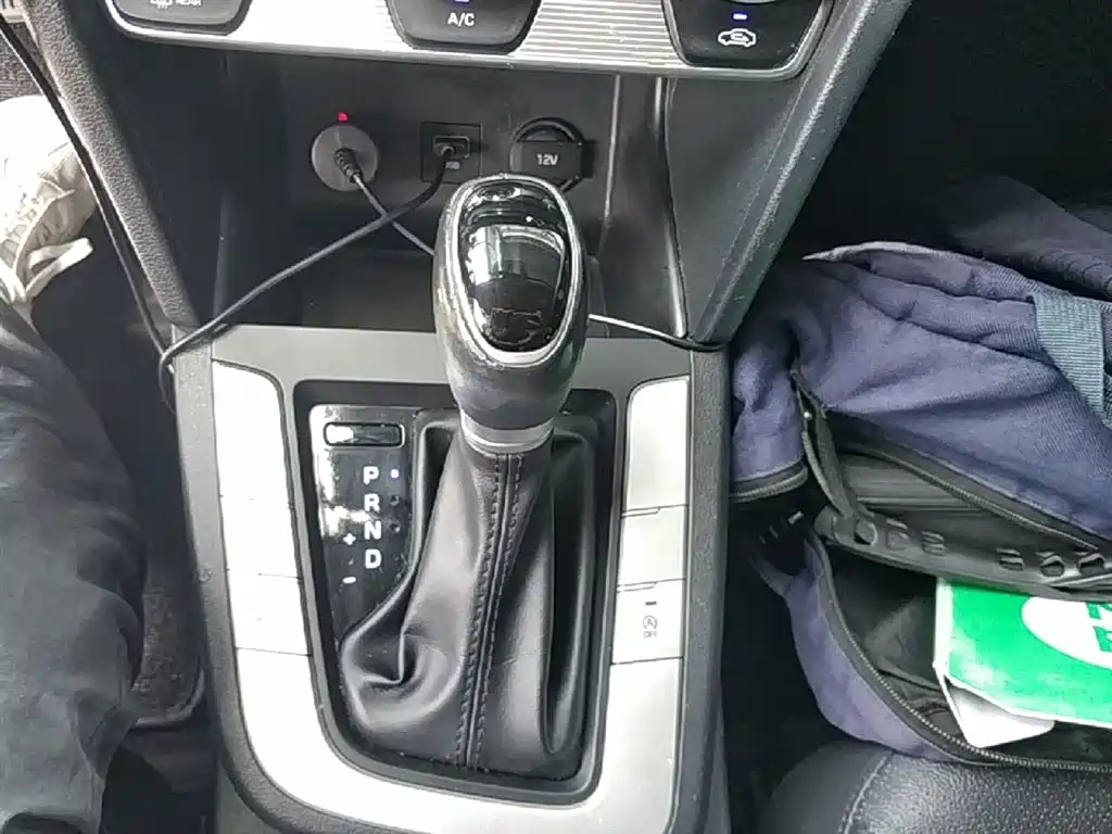 Hyundai Elantra 2019 — фото 14