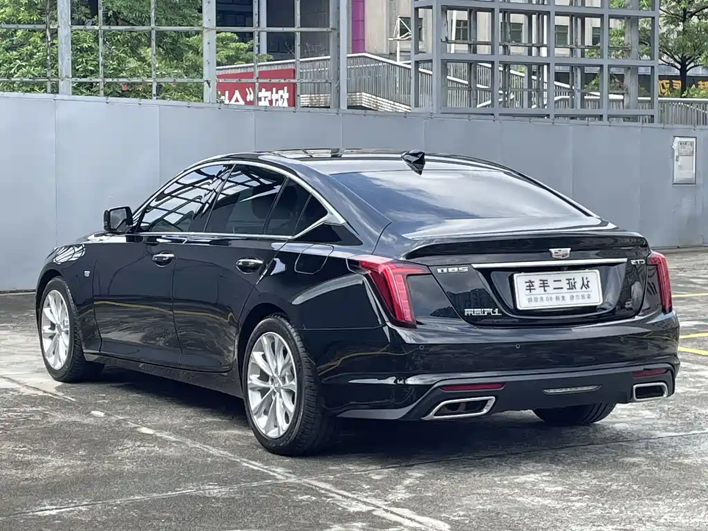 Cadillac CT5 2021 — фото 31