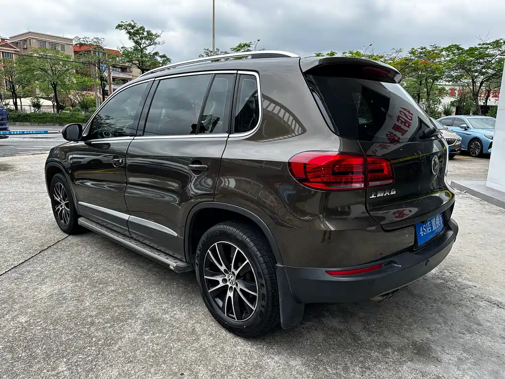 Volkswagen Tiguan 2014 — фото 4