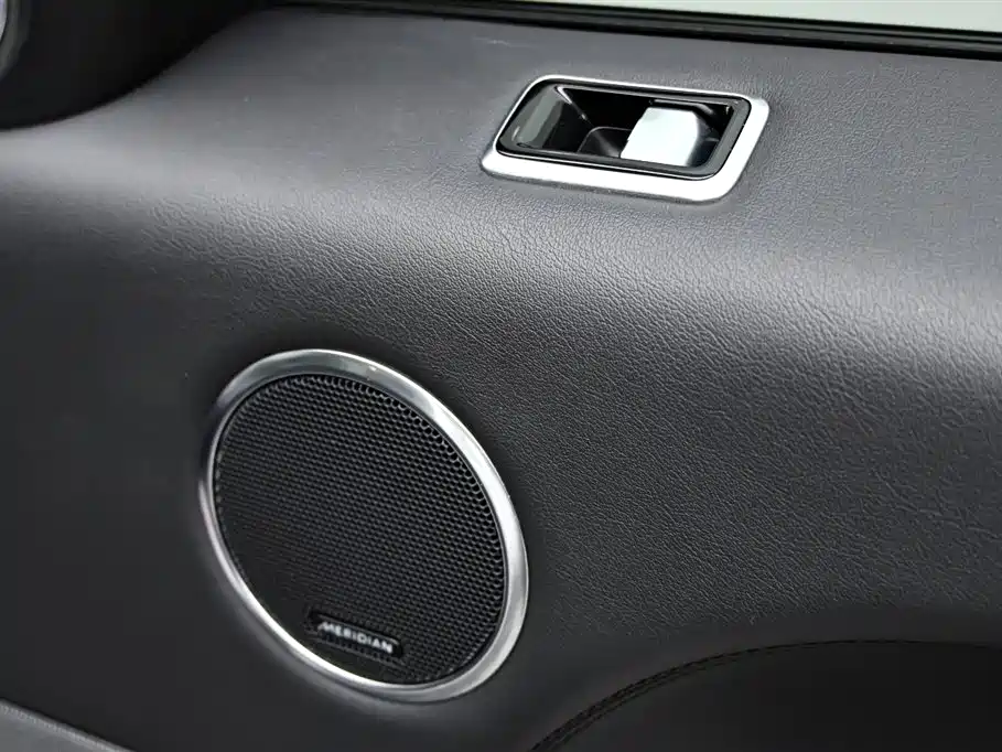 Land Rover Sport PHEV 2021 — фото 30