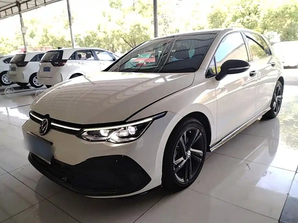 Volkswagen Golf 2021