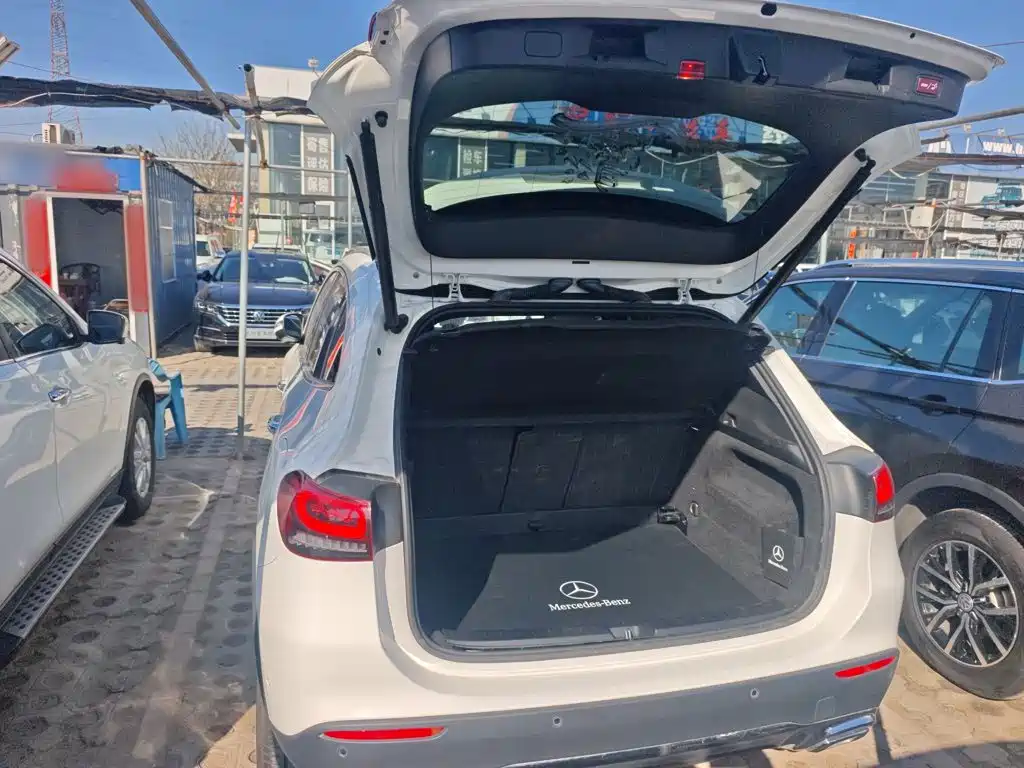 Mercedes-Benz GLA 2021 — фото 15