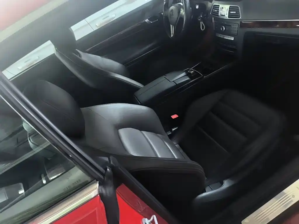 Mercedes-Benz E-Class 2016 — фото 25