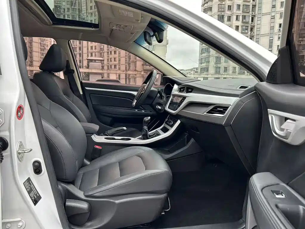 Geely Vision 2019 — фото 18
