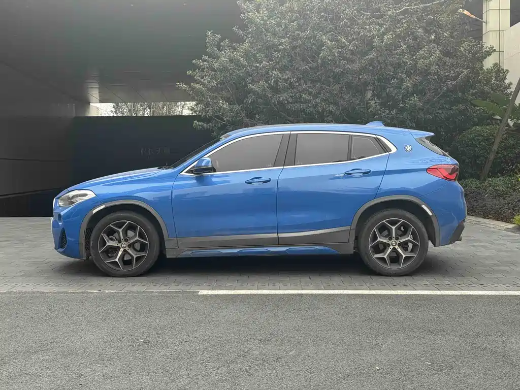 BMW X2 2019 — фото 15