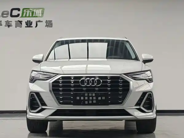 Audi Q3 2023