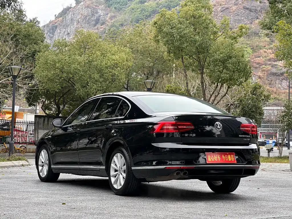 Volkswagen Magotan 2018 — фото 4