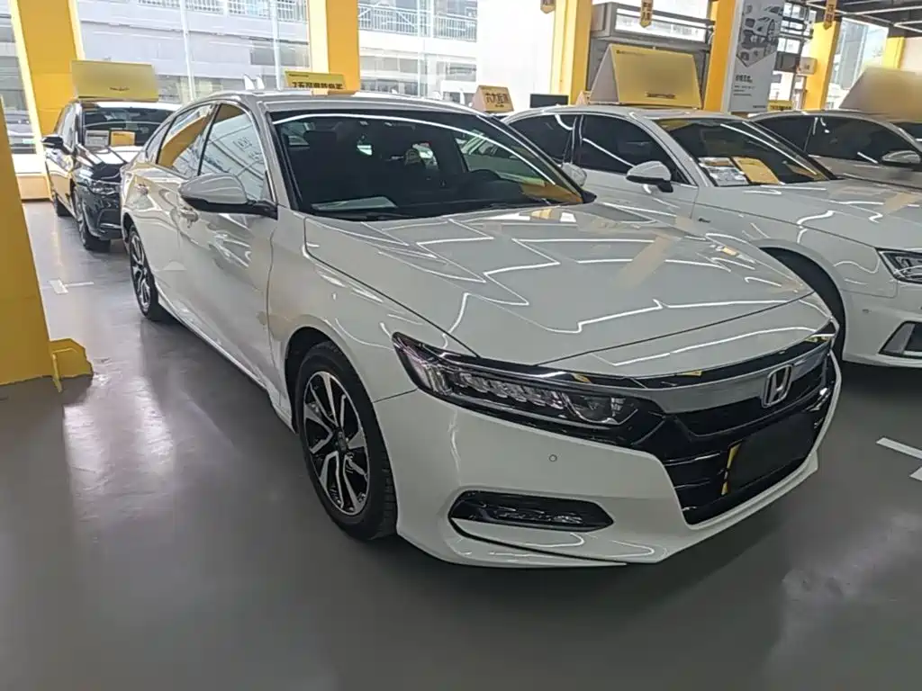 Honda Accord 2021 — фото 4