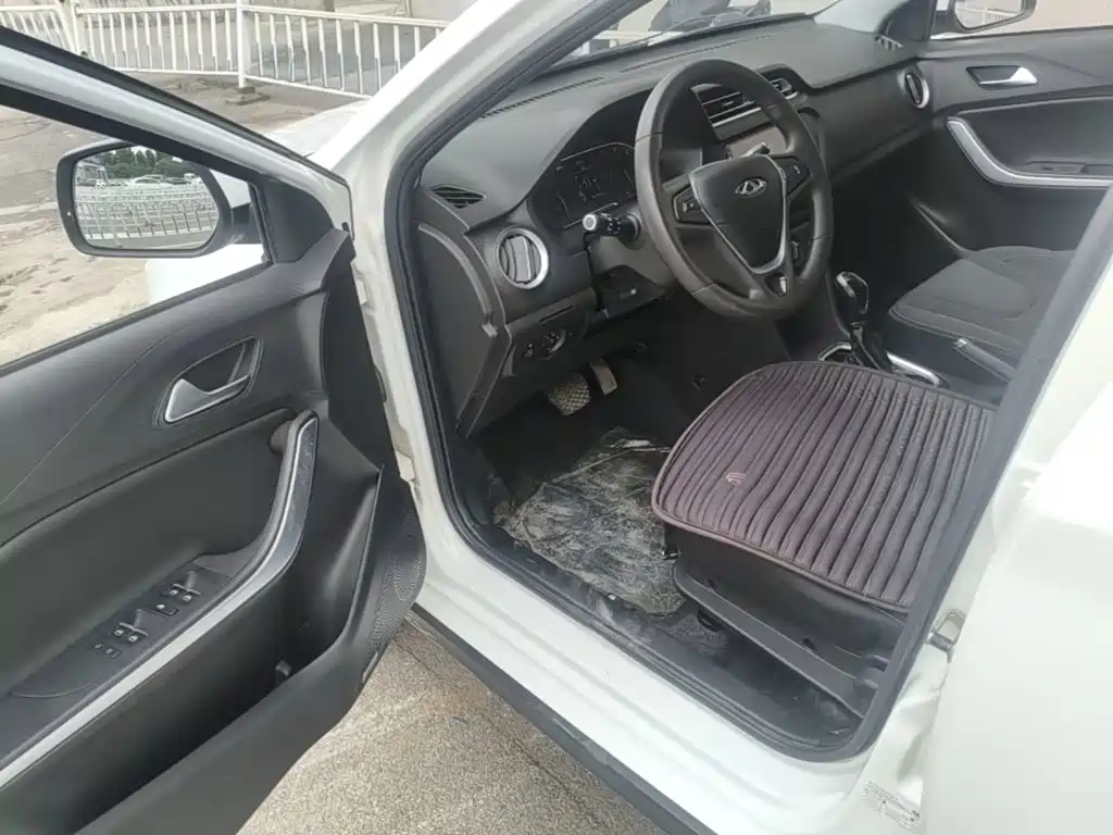 Chery Tiggo 3x 2018 — фото 16