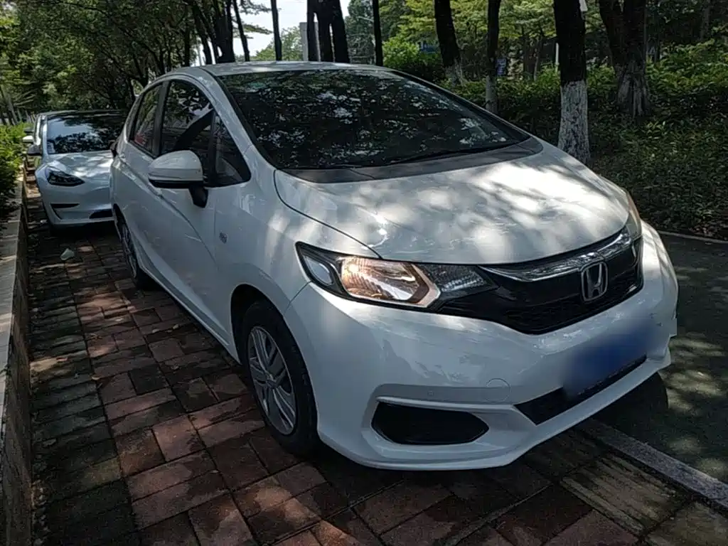Honda Fit 2019 — фото 4