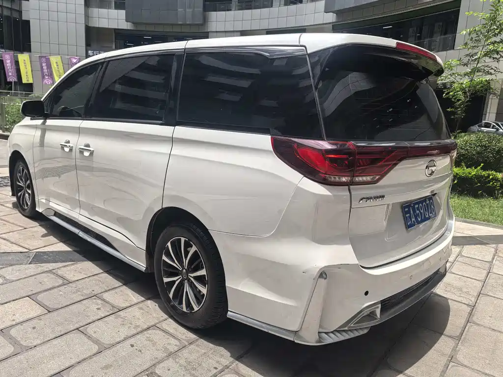 GAC Motor Trumpchi M8 2023 — фото 7