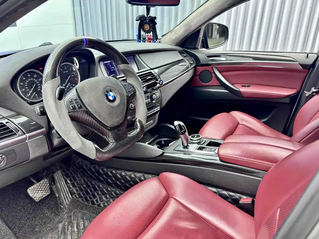 BMW X6 2012 — фото 10