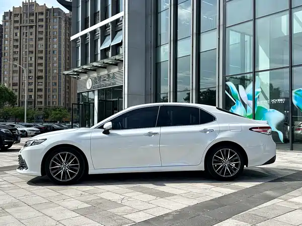 Toyota Camry 2023