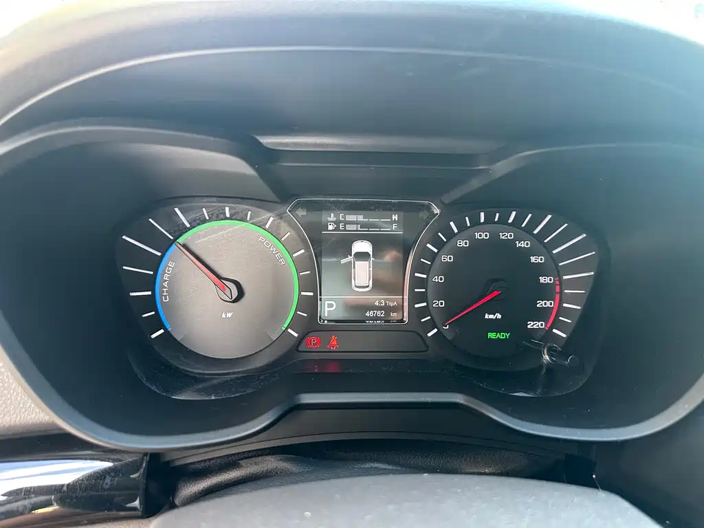 GAC Trumpchi GS4 New Energy 2018 — фото 14