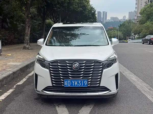 Buick GL8 2024