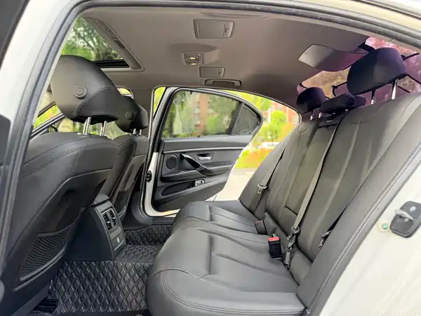 BMW 3 Series 2019