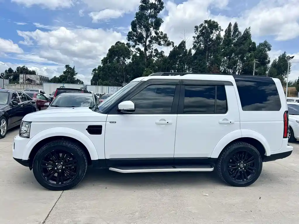 Land Rover Discovery 2014