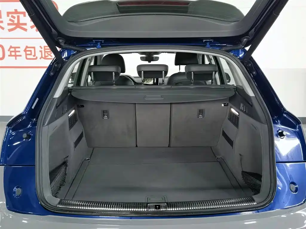 Audi Q5L 2019 — фото 16