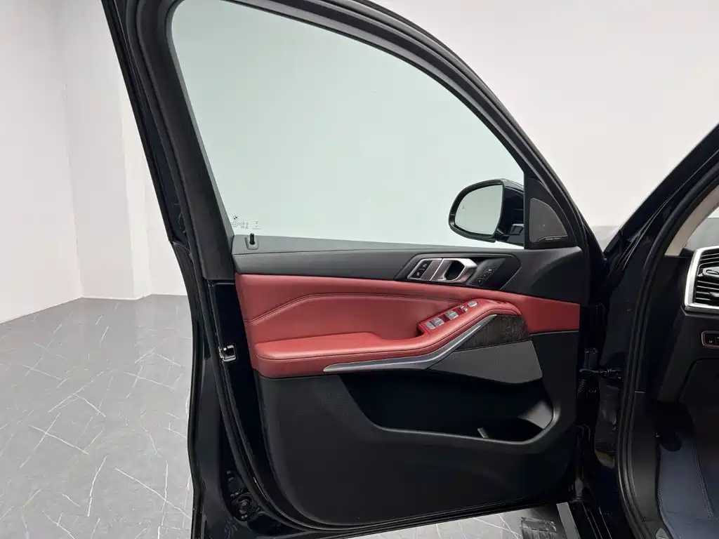 BMW X5 2023 — фото 11