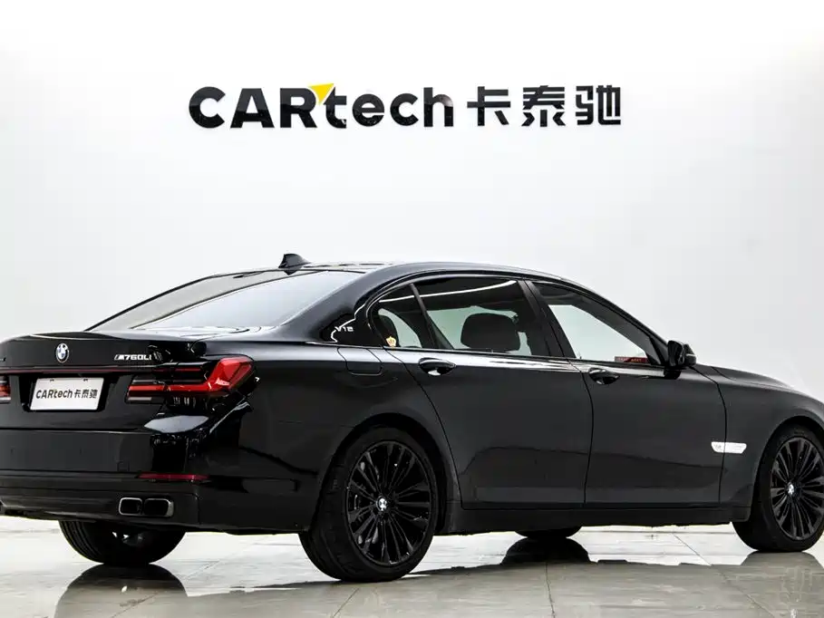 BMW 7 Series 2013 — фото 6