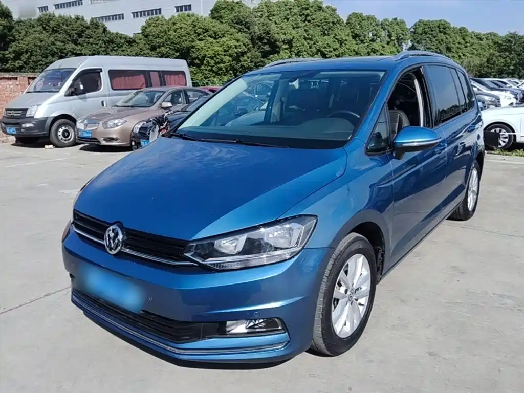 Volkswagen Touran 2019 — фото 2
