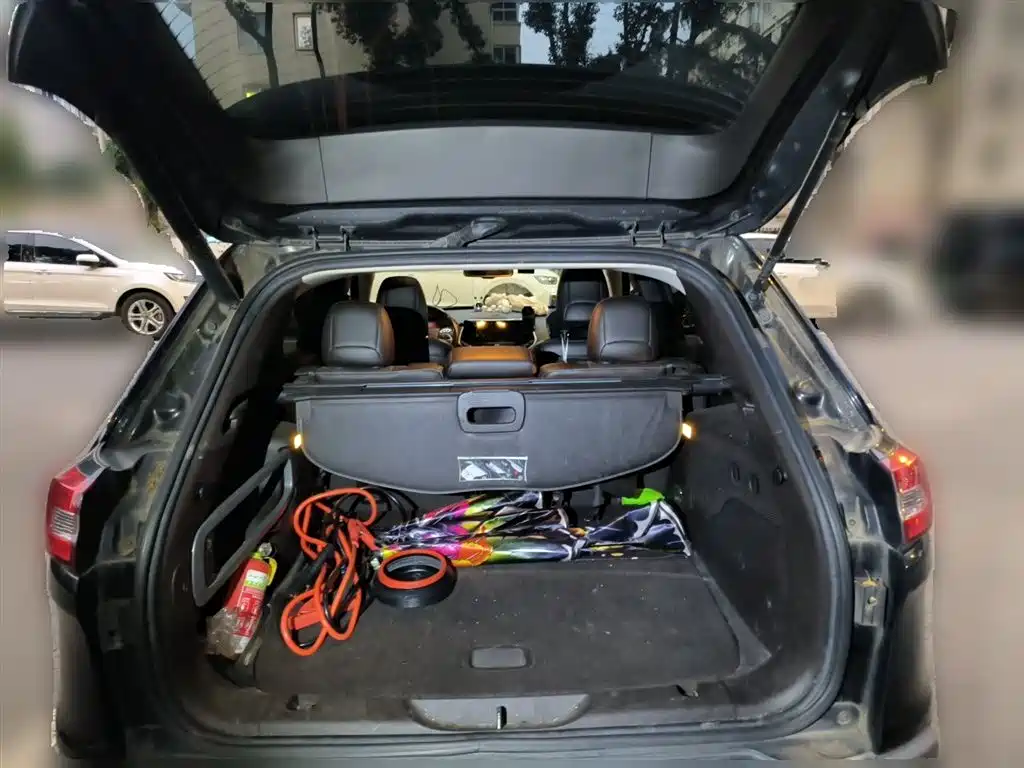 Jeep Cherokee 2014 — фото 15