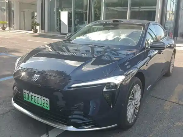 Buick Zhijing L7 2025