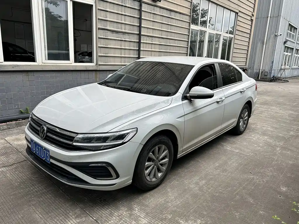 Volkswagen Bora 2024