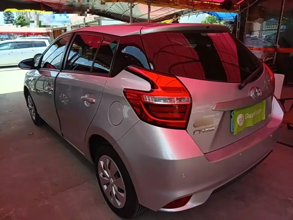 Toyota Yaris L 2016