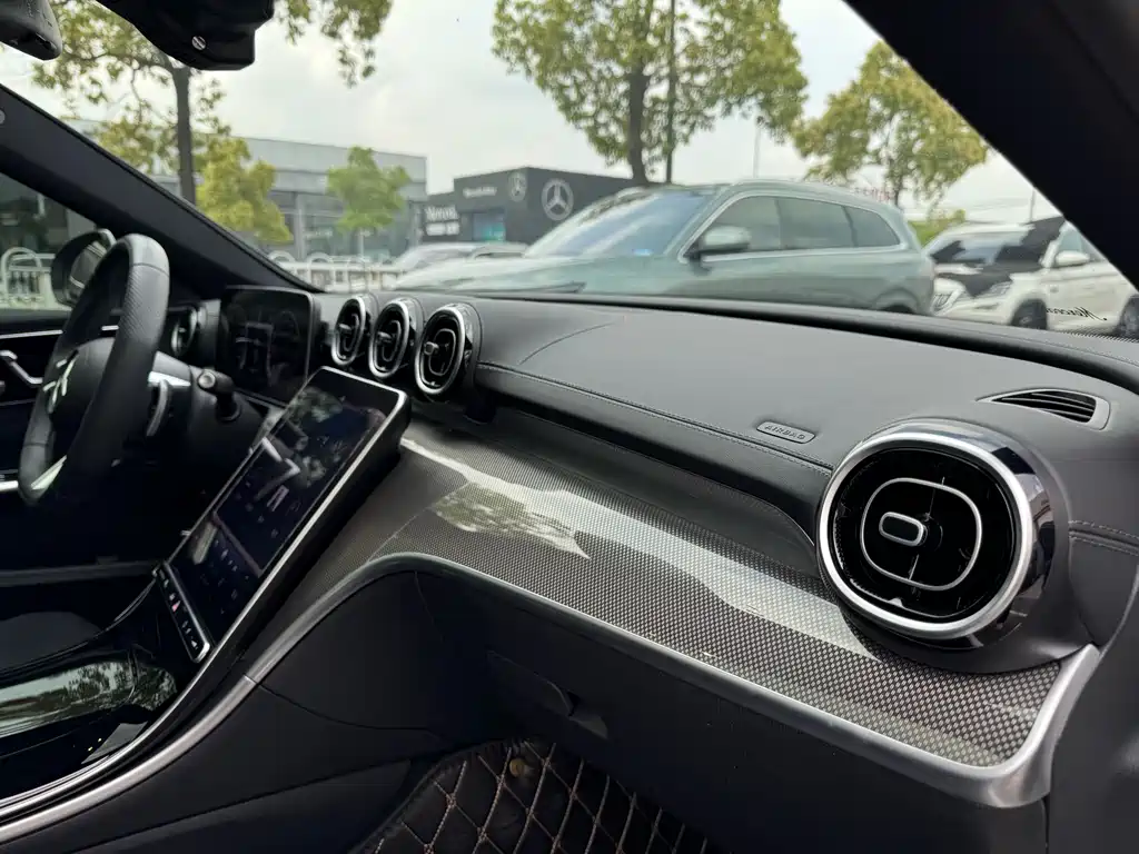 Mercedes-Benz C-Class 2023 — фото 23