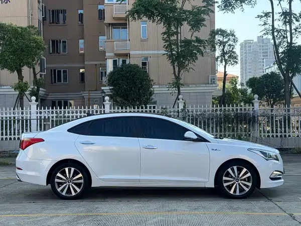 Hyundai Mistra 2016