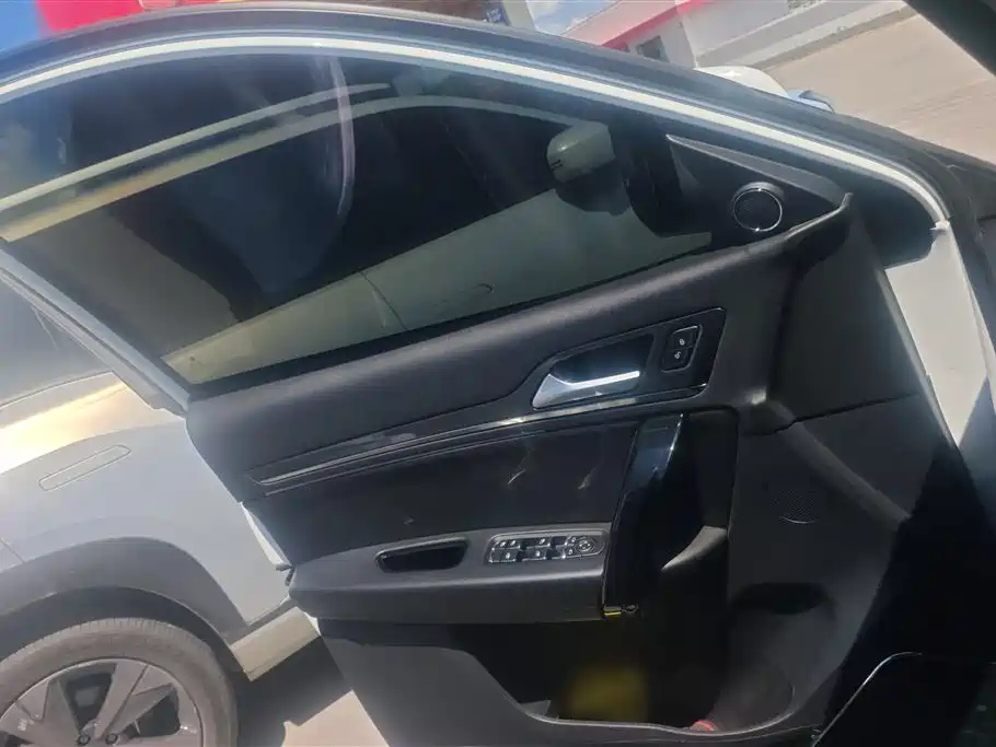 Zotye T600 Coupe 2017 — фото 7