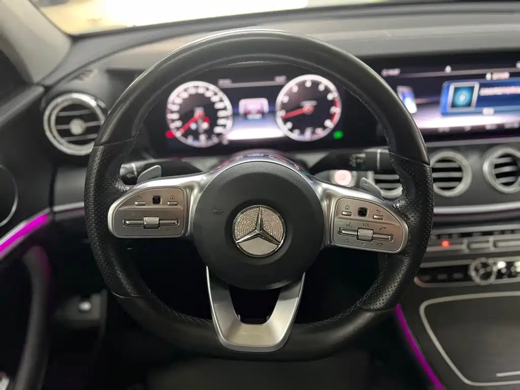 Mercedes-Benz E-Class 2019 — фото 7